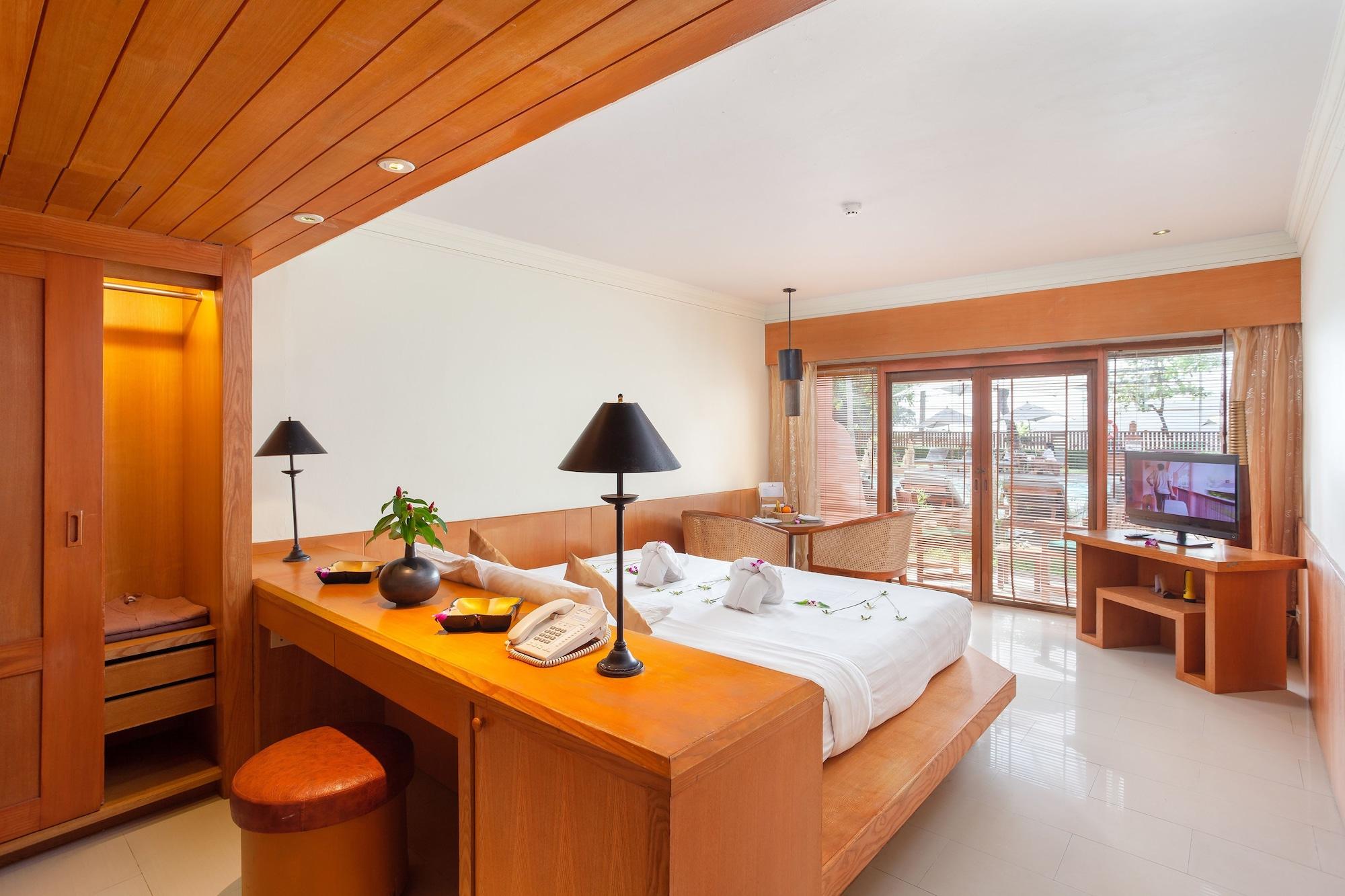 Seaview Patong Hotel - Sha Plus Exterior foto