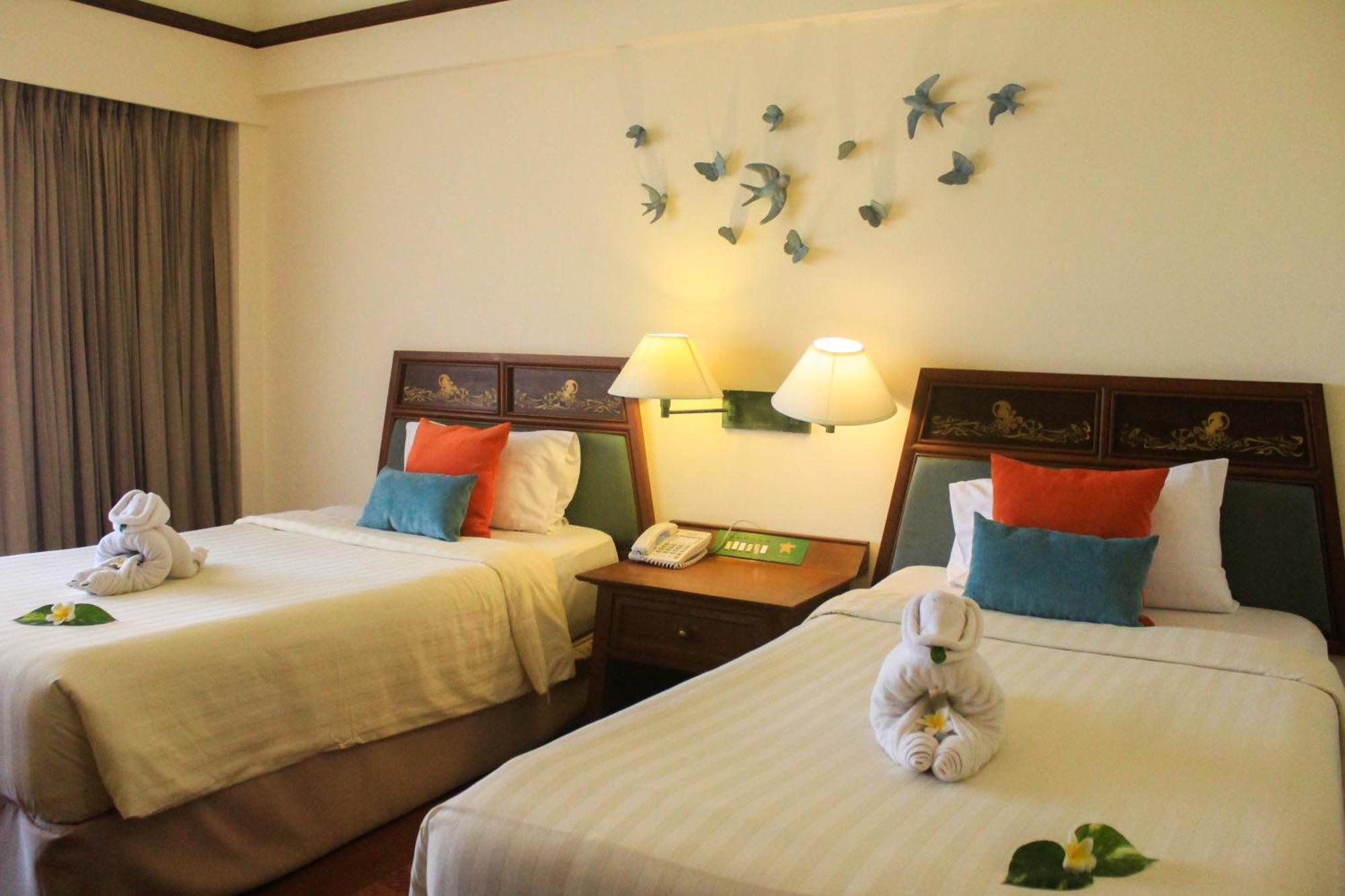 Seaview Patong Hotel - Sha Plus Quarto foto