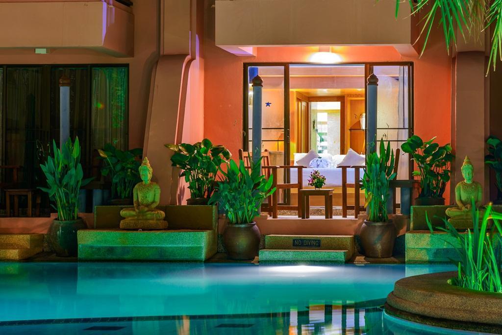 Seaview Patong Hotel - Sha Plus Exterior foto