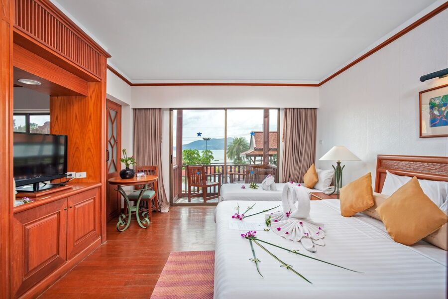 Seaview Patong Hotel - Sha Plus Exterior foto